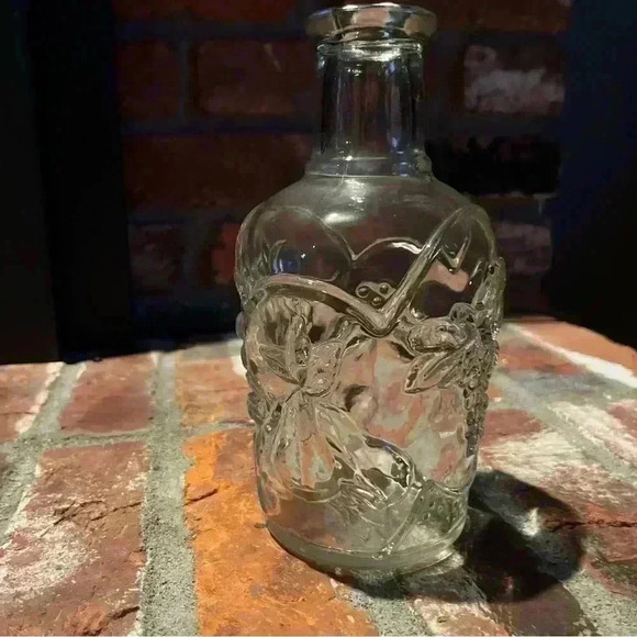 Libbey of Canada Glass Syrup Bottle Fruit Motif Cherry Pear Grape & Apple 8” - Picture 4 of 12